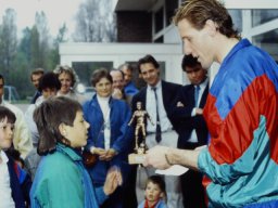 DIA1988PENALTYBOKAAL